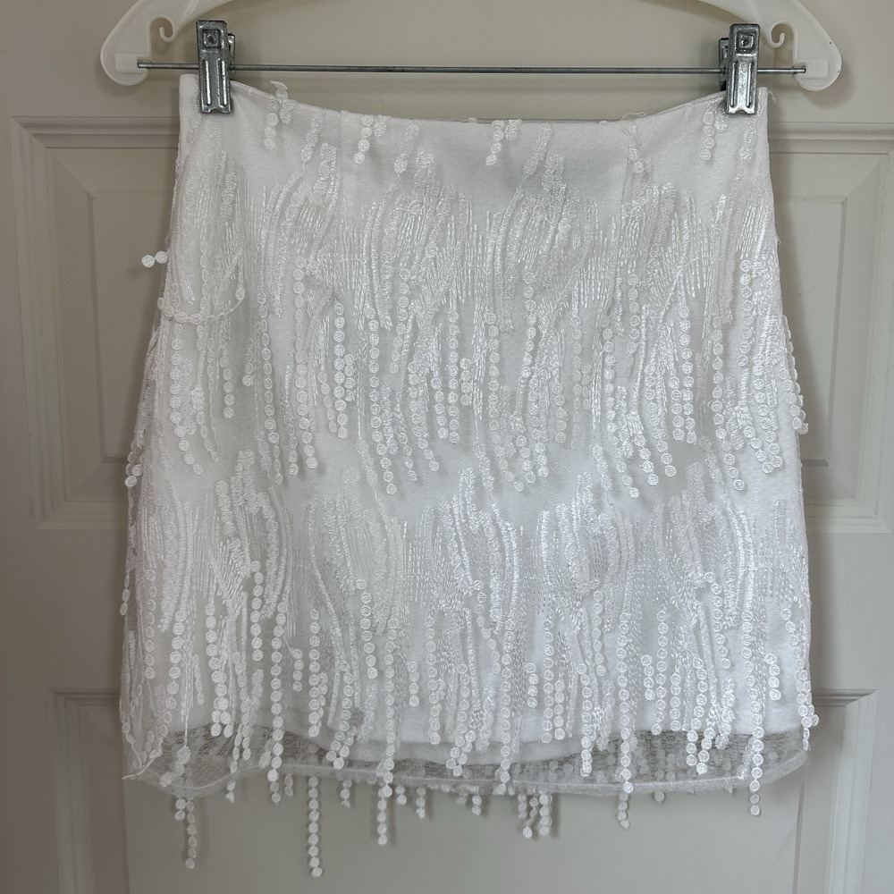 Lulus Womens White embellished Party Mini Skirt Shimmer Dancing in a Dream Small